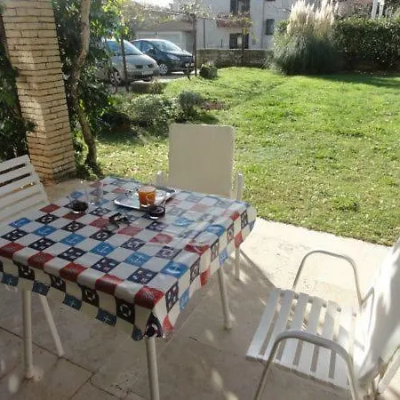 And Cozy Ferry In דירה