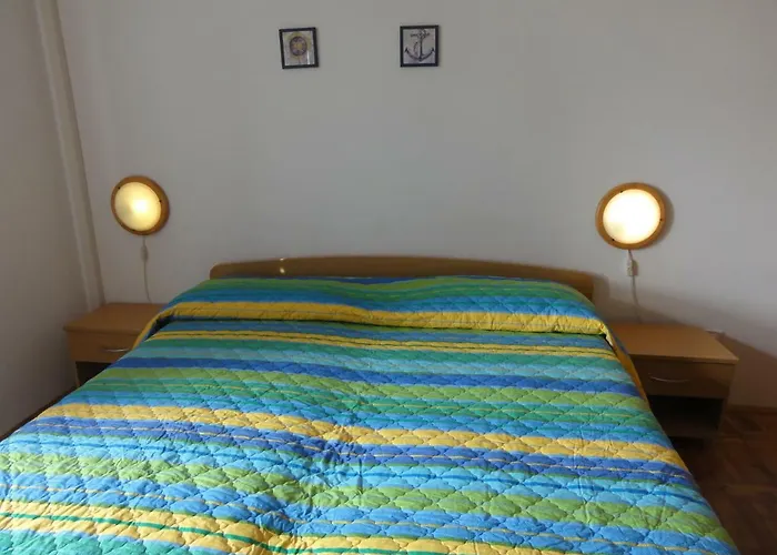 And Cozy Ferry In Appartement *