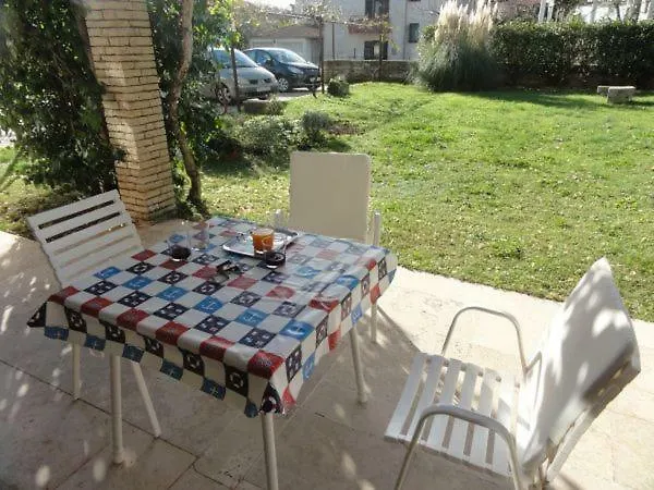 And Cozy Ferry In 아파트