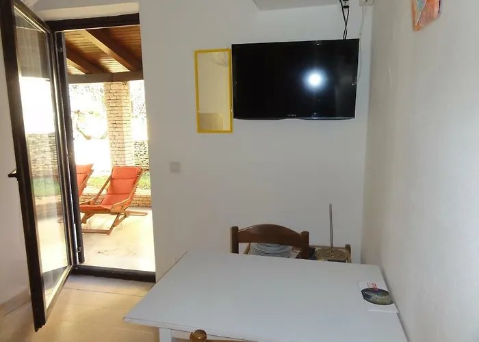 And Cozy Ferry In Lejlighed